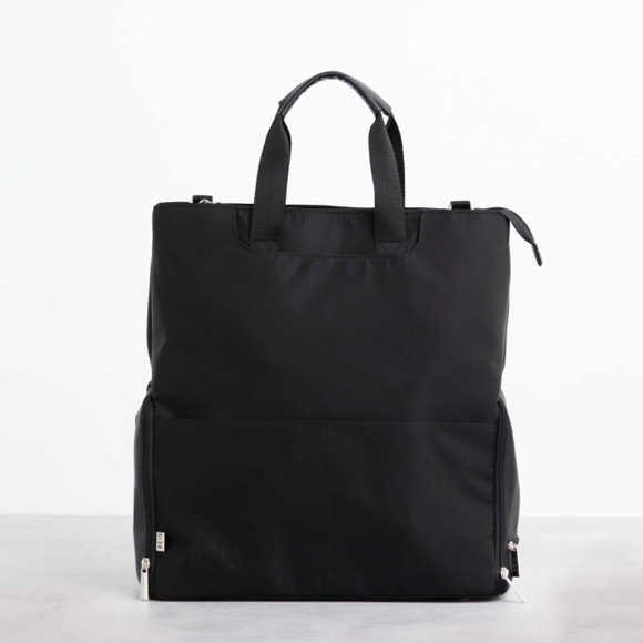 ISO Beis Pumping Backpack - Picture 2 of 5